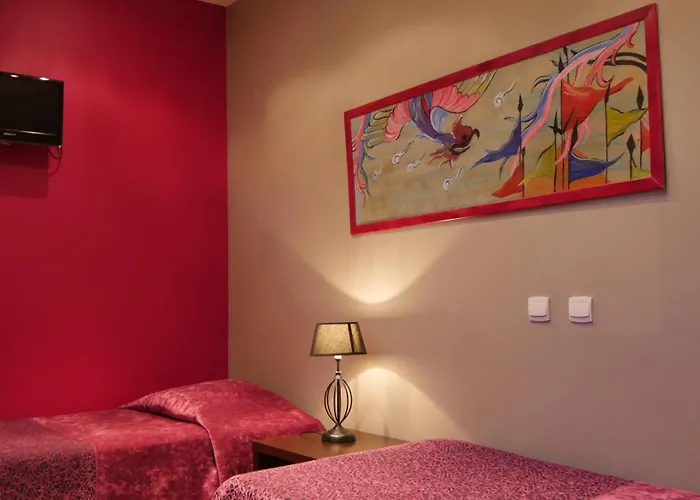 Savary 2* La Rochelle (Charente-Maritime)