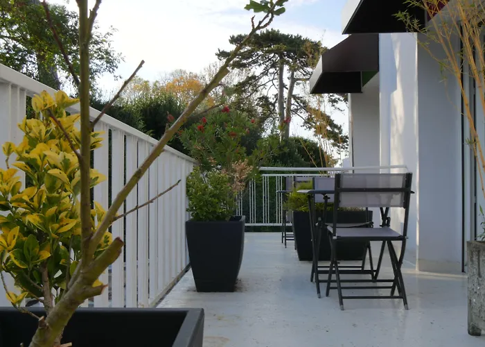 Savary La Rochelle (Charente-Maritime)