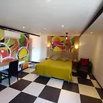 Savary Hotell 2*