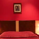 Savary Hotell 2*