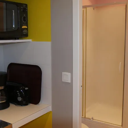 Hotel Savary La Rochelle (Charente-Maritime)