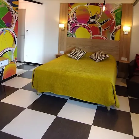 Hotel Savary
