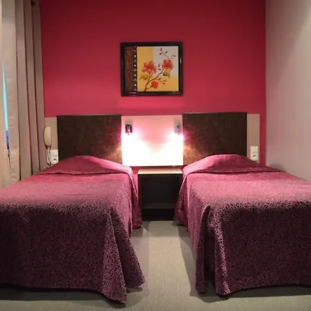 Hotel Savary 2*