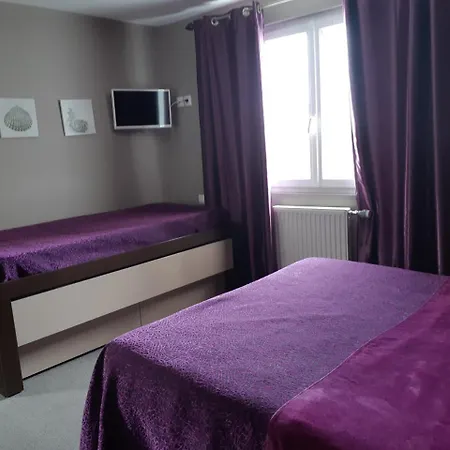 Savary Hotel 2*