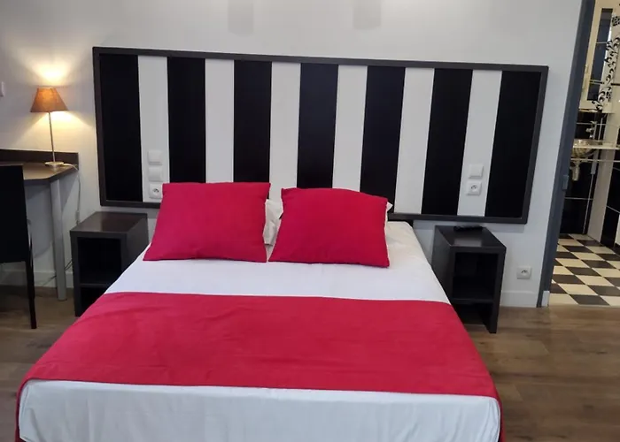 Savary Hotel La Rochelle (Charente-Maritime)